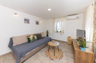 Romantic City View - 1