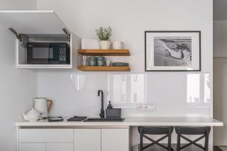 Elegant Studio with airconditioner and elevator, 9 min walk to Old town - Riga - 4