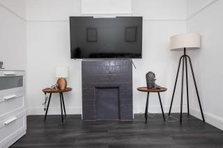 Modern 2 Bed Apartment in Prime Camden Sleeps 6 - Londres - 4