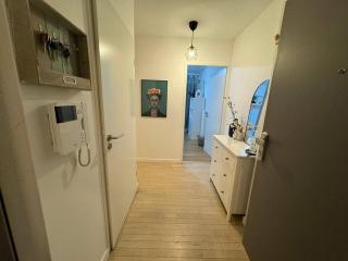 Elegant apartment near La Défense and Arena - 6