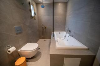 Luxury House - Hersonissos Center - Sleeps 8 - Limenas Chersonisou - 3
