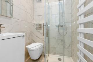 Outstanding 2 Bed Apartment in Central Camden Sleeps 6 - Londra - 5