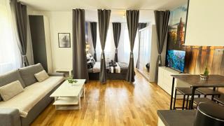 New modern-style apartment with balcony in the Prague 2 - Praga - 4