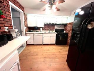 3 Bedroom Beach Park Home near Naval Base - Beach Park - 9