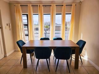 Strand Beach Apartment - Cape Town - 1