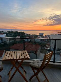 Luxury apartments Shine&Roze with sea view&parking near beach - 7