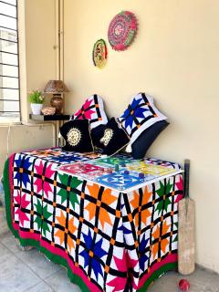 Mohalla Rooftop Retreat - 8