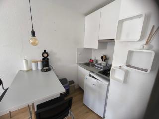STUDIO COSY ISARD P2000 - 1