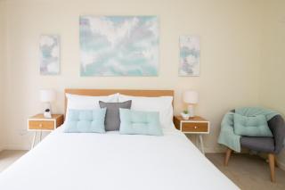 Generous 2-Bed Townhouse With A Private Balcony - Batemans Bay - 8