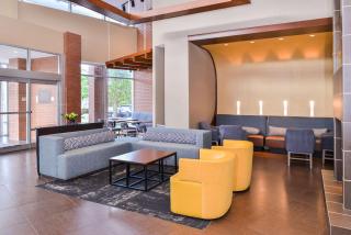 Hyatt Place Chesapeake - 8