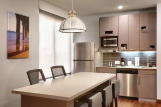 Hyatt House at Anaheim Resort/Convention Center - Anaheim - 2