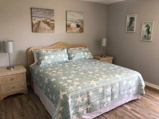 Coastal Contemporary Family Fun with Water View - Cape Coral - 7