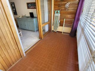 Studio cosy avec terrasse, parking, à 500m des plages et proche commerces - Six-Fours-Les-Plages - FR-1-316-330 - Six-Fours-les-Plages - 2