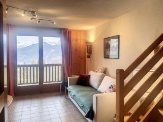 Duplex 3 pièces au cœur de Combloux, proche navette ski, balcon Mont Blanc, parking et casier à skis - FR-1-560-120 - Combloux - 8