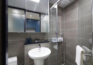 Sokcho Chonpines Beach Hotel - Sokcho - 4