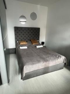 Wake Up To Baltic Views AON Apartment Just Minutes From Beach - Danzig - 6