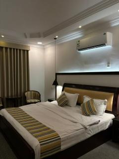 AL Mokhmalia Serviced Apartments - Medina - 5