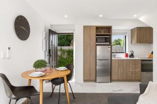 Chic City Living 1 bdrm Sunny Warm Close CBD - Christchurch - 8