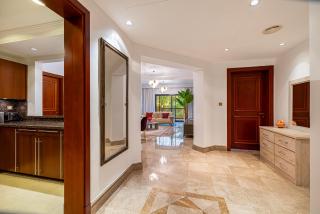 Fairmont North 2BR Sea View Huge Terrace - Dubai - 8