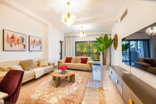 Fairmont North 2BR Sea View Huge Terrace - Dubai - 6