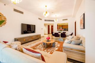 Fairmont North 2BR Sea View Huge Terrace - Dubai - 5
