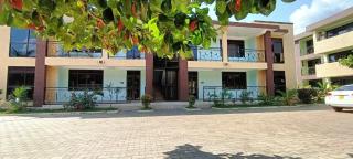 Cosy Living - Gulu - 3