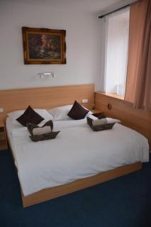 Hotel O.K. 1 - Beroun - 0