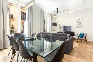 4bedroom apart with balcony in Las Ramblas 1 1 - 4