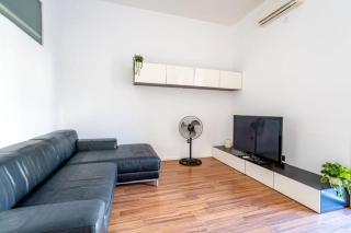 Comfortable and huge 4BD - 2BTH Rambla Catalunya - Barcelone - 2