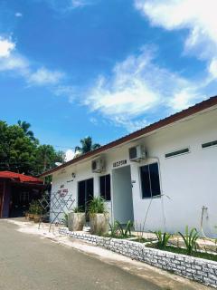 Abot guest house - Kuala Tahan - 9