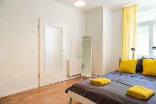 Cosy Two BR plus Self Checkin plus Street Parking - Berlino - 1
