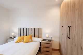 Ebony I Local Rentss - 3