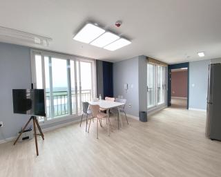 Gunsan Little Prince Condo - 2