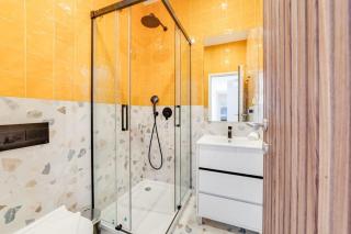 Cozy Coastal Getaway 3BR Apartment in Estoril - Estoril - 3