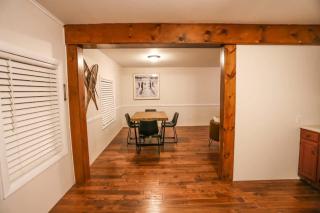 Modern & Cozy Getaway House near Conway lake - Pet Friendly - 1