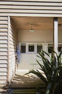 Seaside Retreat w Hot Tub Sauna and Bar - 3