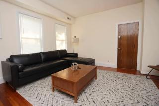 Stylish Apartment in Malden 20 Min from Boston #2 - Malden - 4