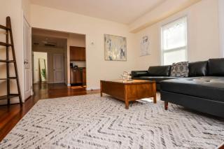 Stylish Apartment in Malden 20 Min from Boston #2 - Malden - 5