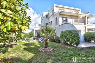 LocaLise - A80 - La villa blanche - Côté jardin - Plain-pied - Wifi inclus - Draps inclus - Animaux bienvenue - Le Guilvinec - 2