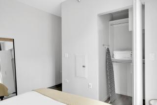 River N 1BR w Gym Pool nr Magnificent Mile CHI-125 - Chicago - 1
