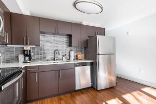 Blueground Bellevue near bars transport SEA-716 - 5