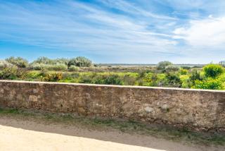 Sunny Golden 1BDR Apartment w Beach & Pool Access Included - Cabanas de Tavira - 8