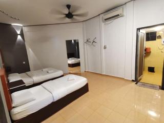 Matahari Long Beach - Perhentian Islands - 7