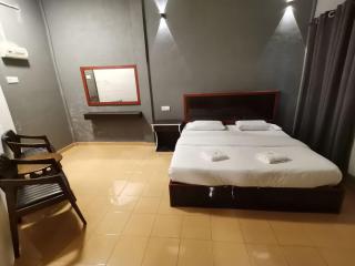 Matahari Long Beach - 1