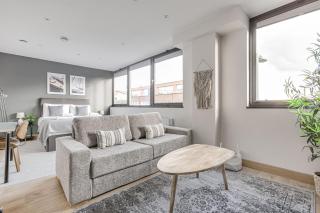 Spacious 1 BR apt w 2 king bed by Tent serviced apartments - 7