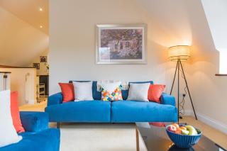 Honeywood Lodge by Bloom Stays - 9