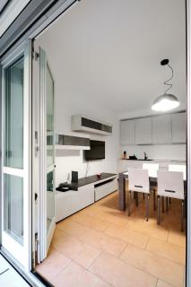 Xenia Apartments - Spacious and bright new flat with garden - Milan - 4