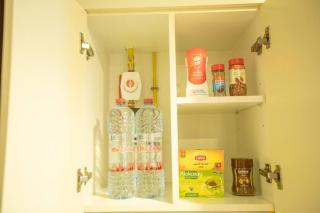 Luxe Den-1BR Cozy Treat By Canal side - Dubai - 2