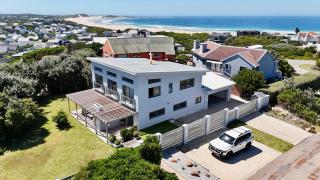 Sunny Beach House - Cape St Francis - 0