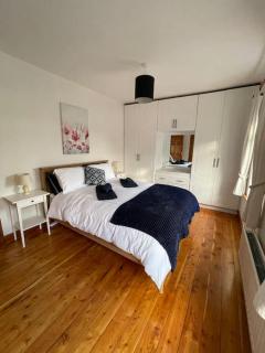 Sonas Seaside Apartment - 0